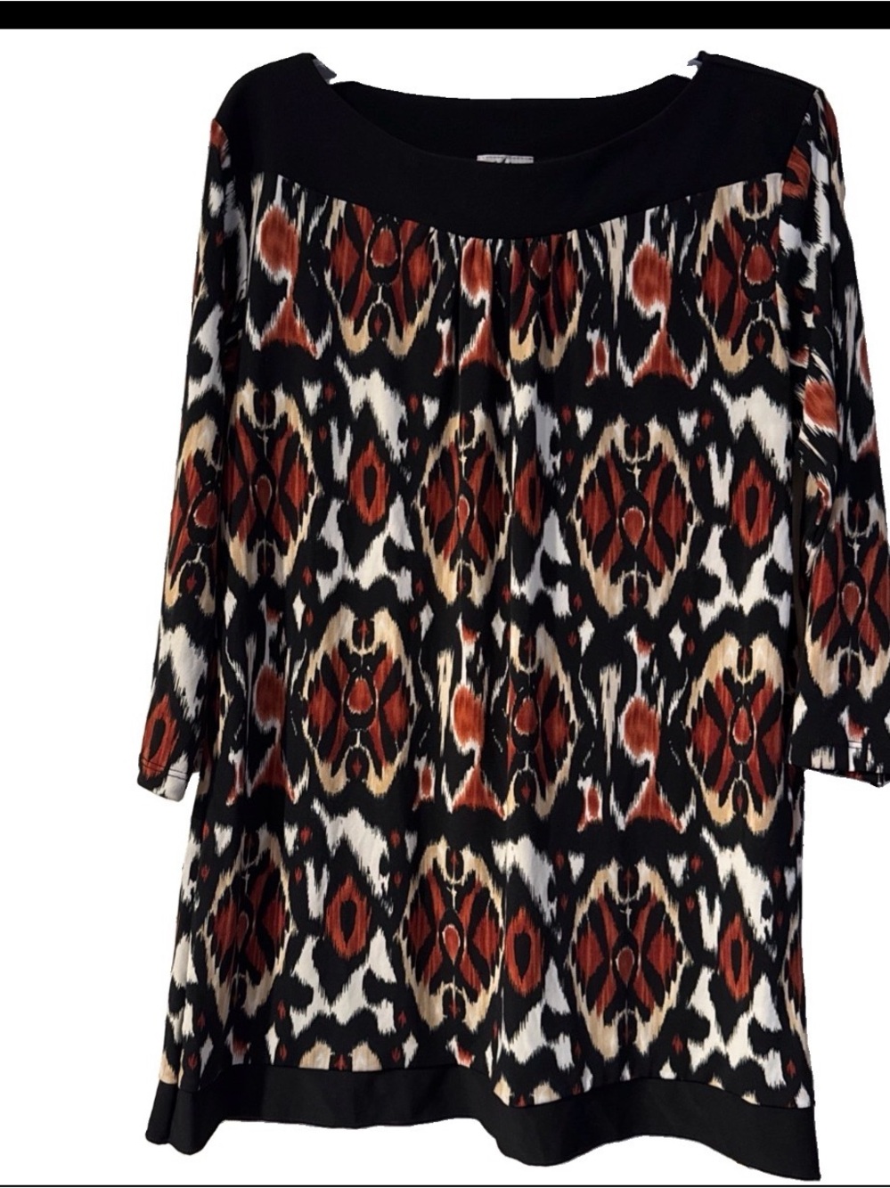 Women’s Black and Rust Patterned Tunic Top